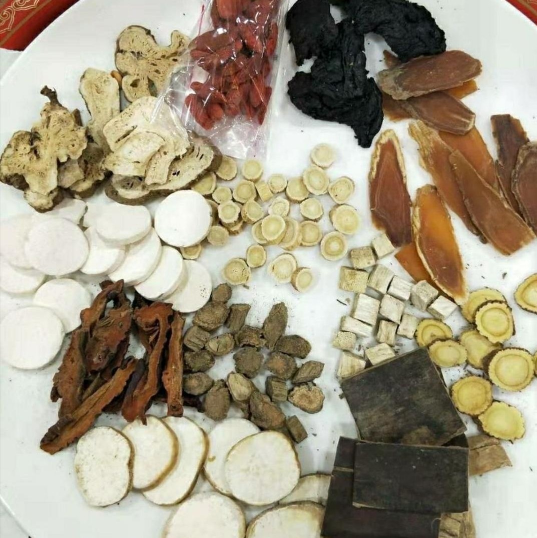袁某食道平滑肌瘤案——李冠杰
